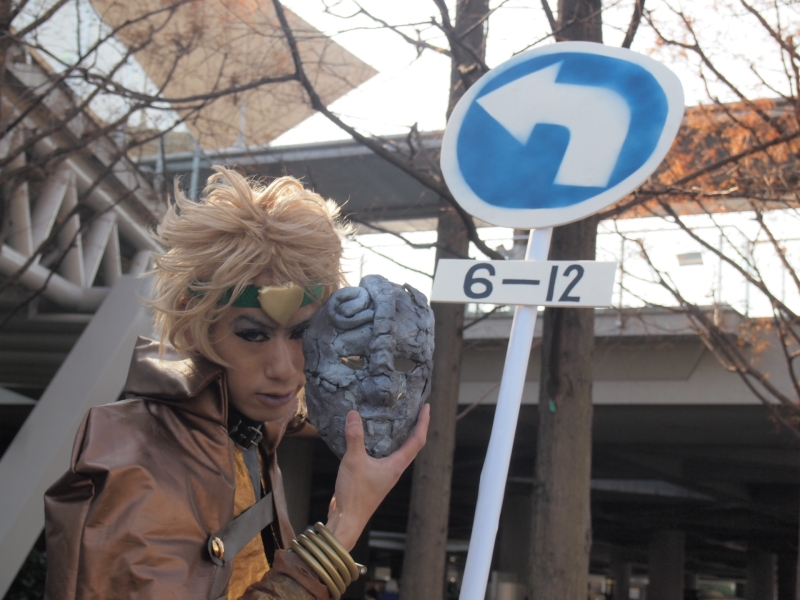Illustration for article titled Salute Comiket's Cosplay Insanity: Day One